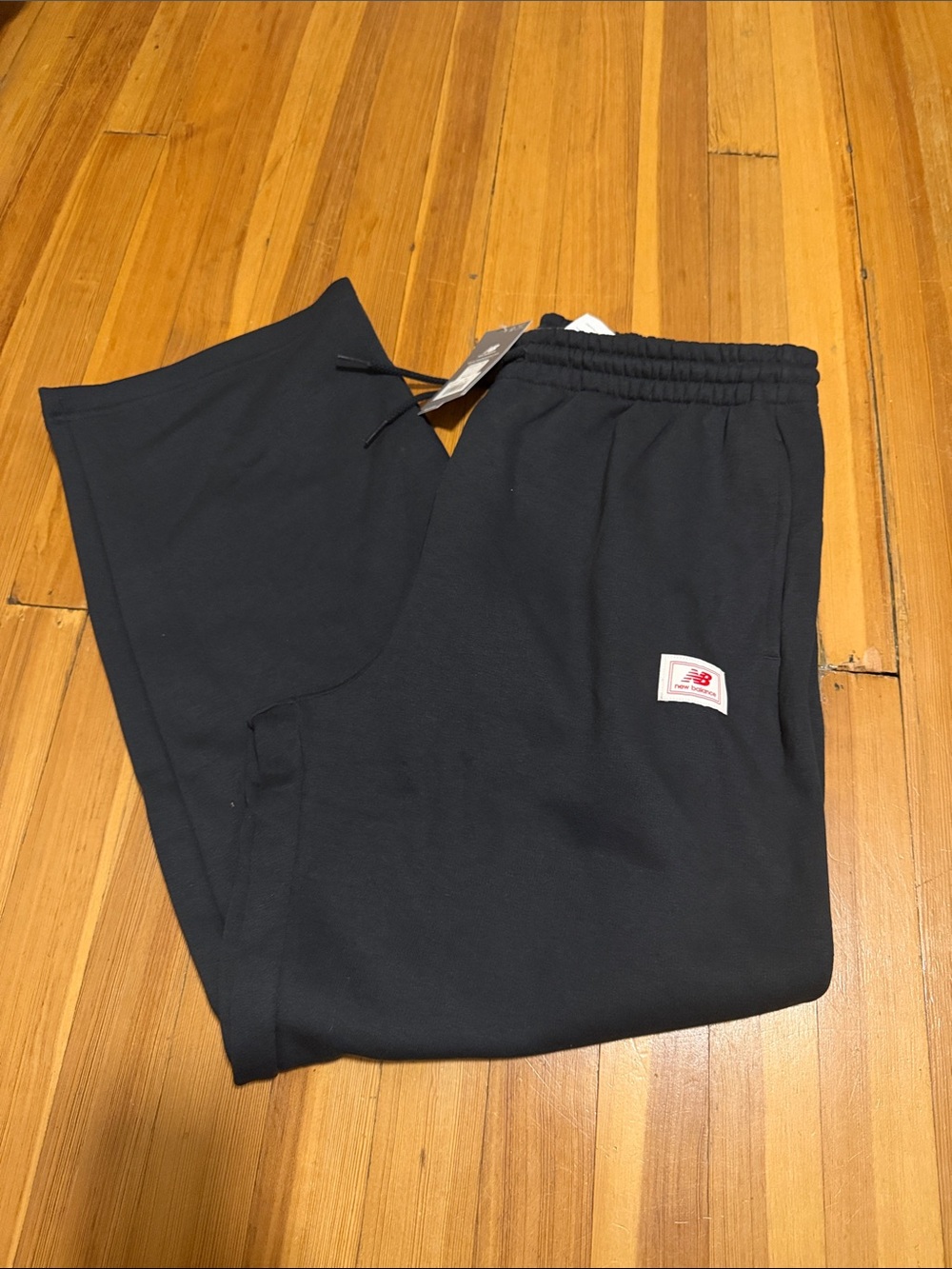 New Balance Men's Black Fleece Jogger Sweatpants with Logo Patch